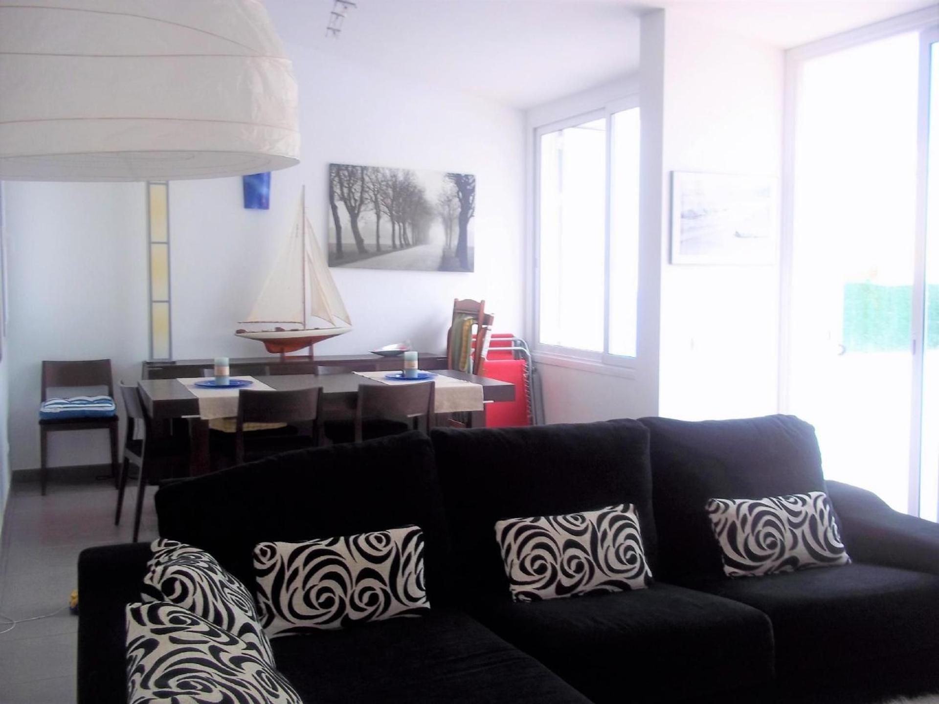 Mit Privatpool Fuer 6 Personen Ca 150 Qm In Son Serra De Marina, Mallorca Nordkueste Von Mallorca Hébergement de vacances